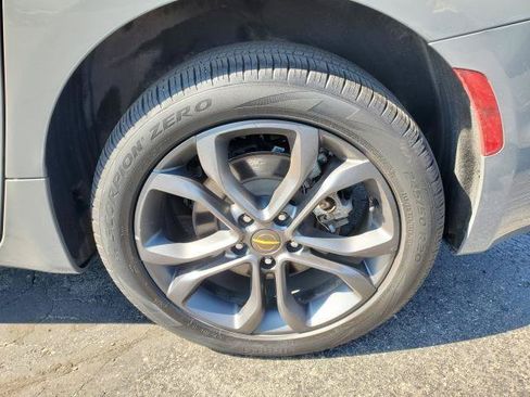 Used 2023 Chrysler Pacifica Touring-L w/ Road Tripper Package AWD/4WD image 28