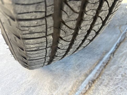 Used 2013 Jeep Grand Cherokee Overland w/ Trailer Tow Group image 10