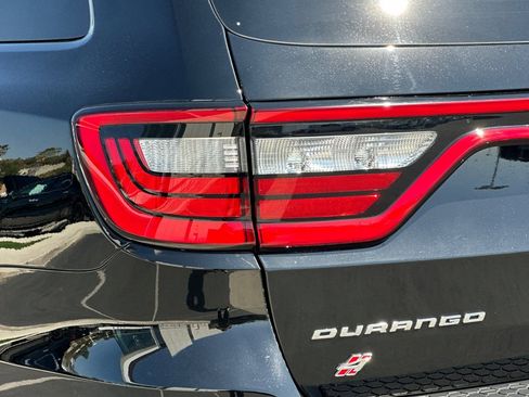 Used 2025 Dodge Durango GT AWD/4WD image 28