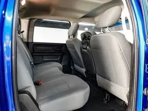 Used 2019 RAM 1500 Express w/ Express Value Package image 39