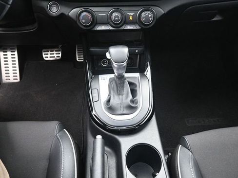 Used 2020 Kia Forte GT-Line w/ GT-Line Premium Package FWD image 13