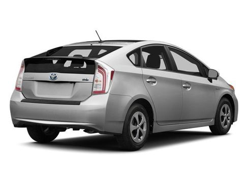 Used 2014 Toyota Prius Three FWD image 2