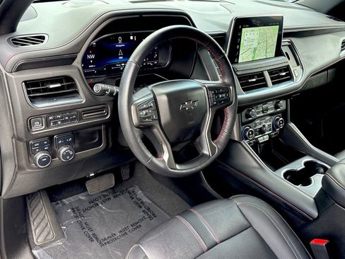 Used 2022 Chevrolet Tahoe RST w/ Sport Performance Package image 11