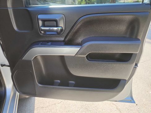 Used 2017 Chevrolet Silverado 2500 LT AWD/4WD image 35