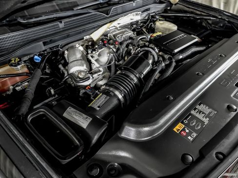 Used 2018 GMC Sierra 3500 Denali w/ Duramax Plus Package AWD/4WD image 50