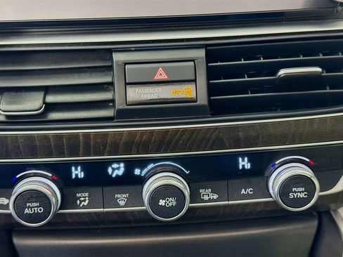 Used 2022 Honda Accord EX-L image 20