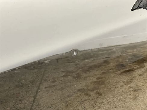 Used 2023 Tesla Model S Plaid image 35