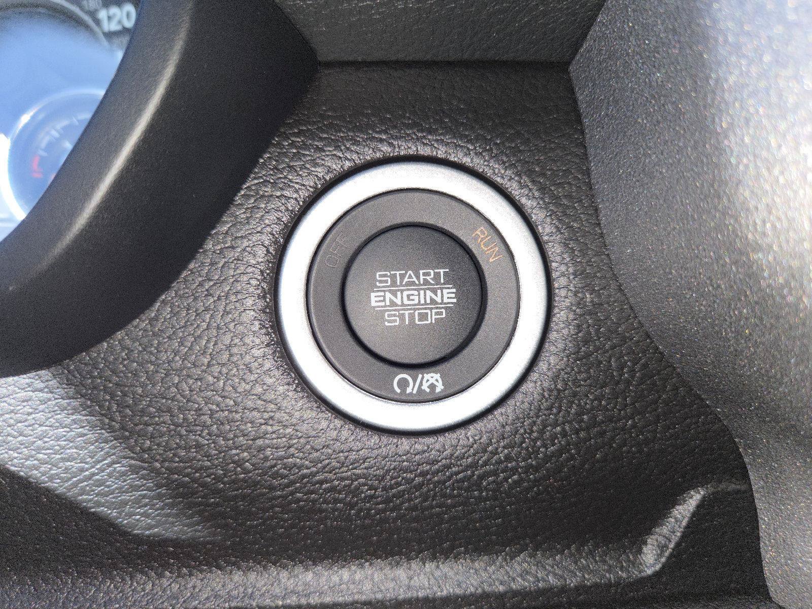 Used 2025 RAM 1500 Warlock AWD/4WD image 23