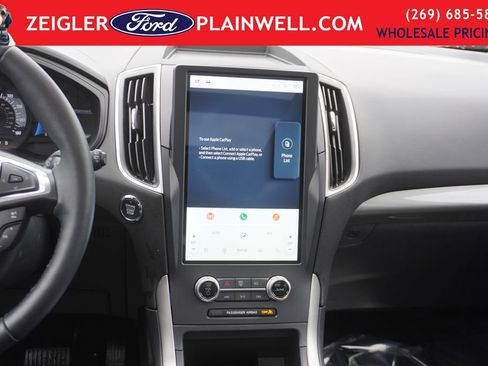 Used 2024 Ford Edge SEL w/ Convenience Package image 19