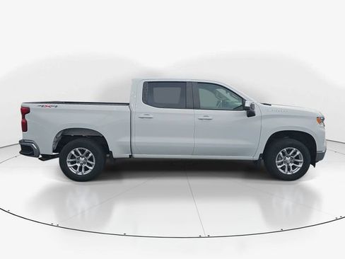 Used 2023 Chevrolet Silverado 1500 LT AWD/4WD image 2