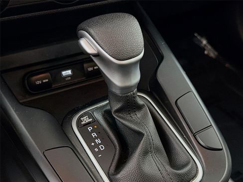 Certified 2023 Kia Soul LX w/ LX Technology Package FWD image 17