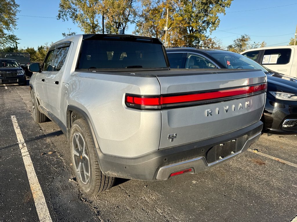 Used 2024 Rivian R1T Adventure Dual AWD/4WD image 3