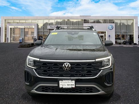 New 2026 Volkswagen Atlas Cross Sport SE image 2