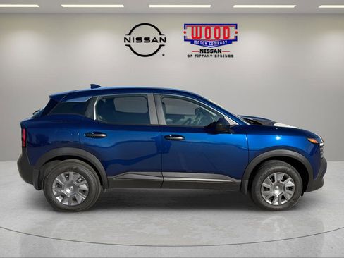 Certified 2025 Nissan Kicks S image 2