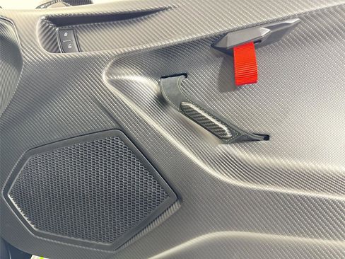 Used 2023 Lamborghini Huracan STO image 32