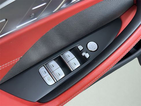 Used 2025 BMW 840i xDrive w/ M Sport Professional Package image 22