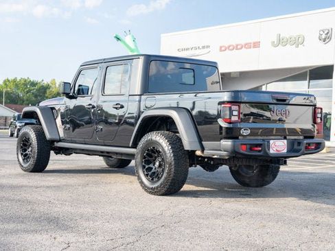 Certified 2024 Jeep Gladiator Rubicon w/ Technology Group image 3