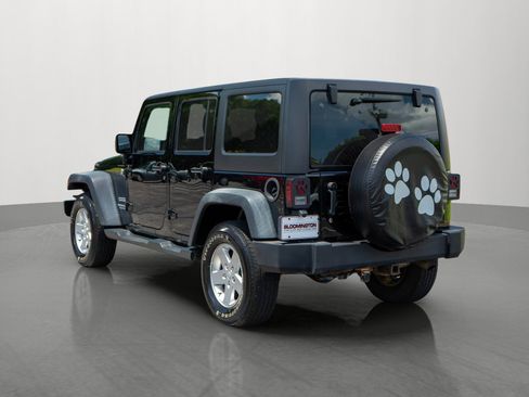 Used 2012 Jeep Wrangler Unlimited Sport AWD/4WD image 5