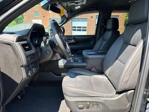 Used 2023 Chevrolet Tahoe RST w/ RST Performance Edition AWD/4WD image 13