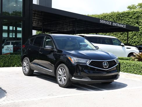 Used 2024 Acura RDX SH-AWD w/ Technology Package image 2