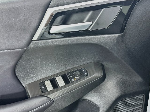 Used 2024 Mitsubishi Outlander SE AWD/4WD image 24