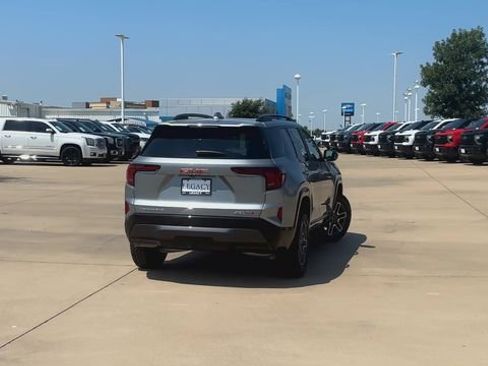 New 2026 GMC Terrain AT4 AWD/4WD image 8