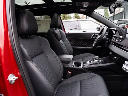 New 2025 Mitsubishi Outlander SEL Black Edition image 25