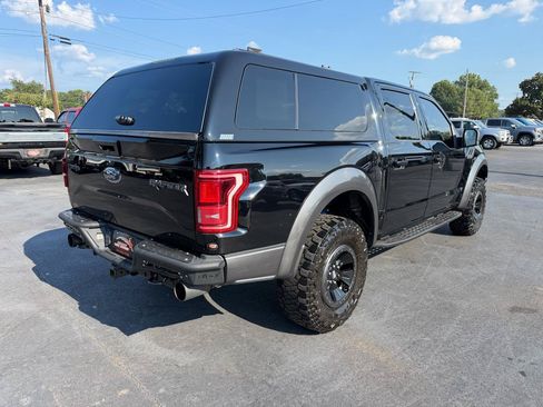 Used 2017 Ford F150 Raptor w/ Equipment Group 802A Luxury AWD/4WD image 4