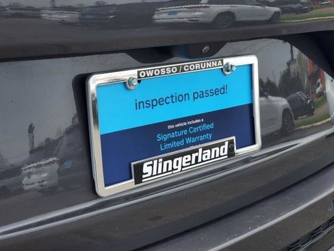 Used 2023 Jeep Grand Cherokee Altitude AWD/4WD image 32