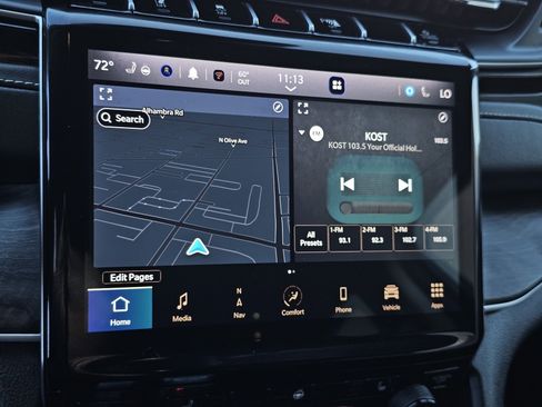 Used 2023 Jeep Grand Cherokee Limited w/ Trailer Tow Prep Group (B) image 12