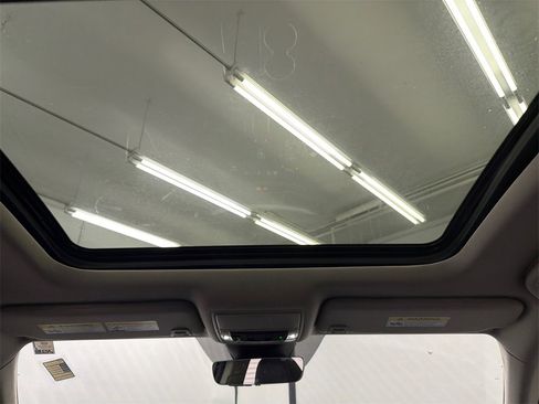 Used 2023 Acura MDX FWD w/ Technology Package image 24