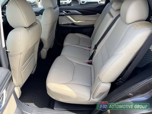 Used 2019 MAZDA CX-9 Touring AWD/4WD image 29