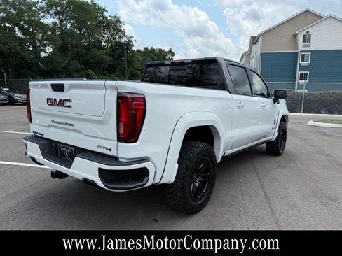 Used 2022 GMC Sierra 1500 AT4 w/ AT4 Premium Package AWD/4WD image 6