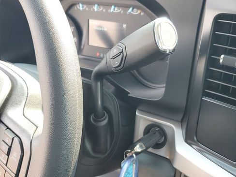 New 2025 Ford F350 4x4 Regular Cab Super Duty image 21