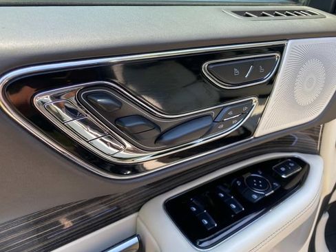 Certified 2023 Lincoln Navigator Black Label AWD/4WD image 15