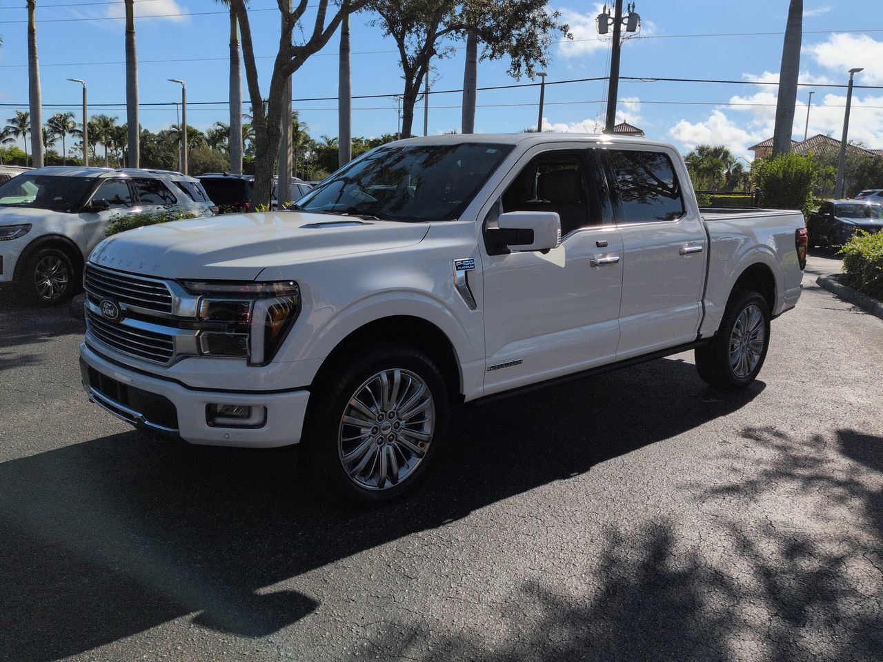 Used 2025 Ford F150 Platinum w/ Equipment Group 703A Plus AWD/4WD image 8