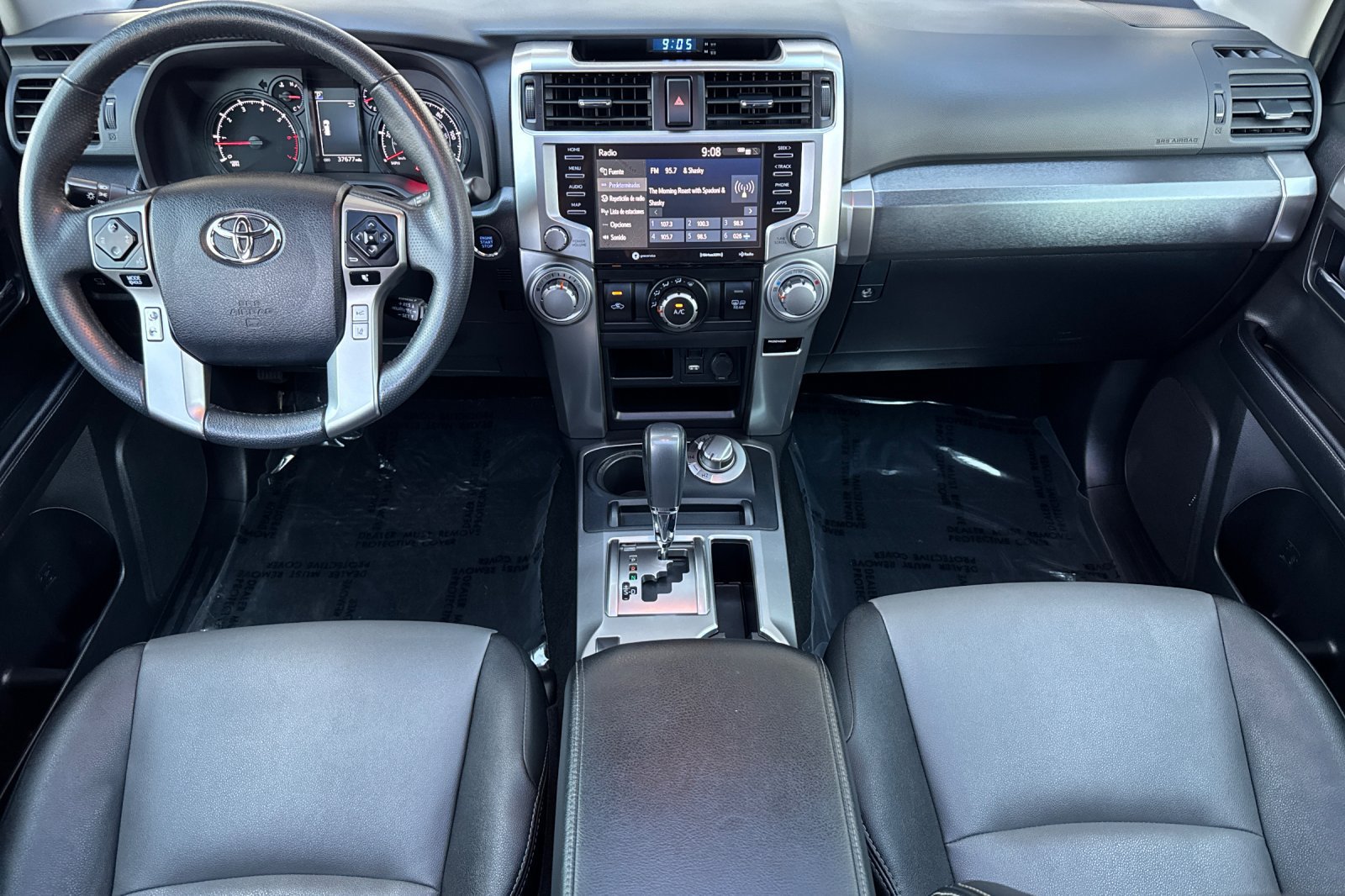 Used 2022 Toyota 4Runner SR5 Premium w/ Moonroof Package AWD/4WD image 14