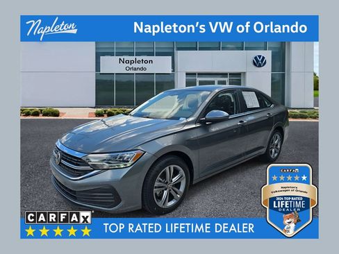 Used 2024 Volkswagen Jetta SE w/ Panoramic Sunroof Package image 1