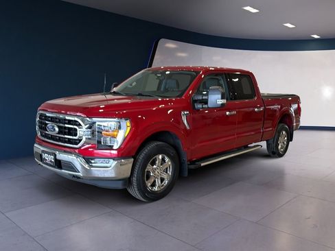 Used 2022 Ford F150 XLT w/ Equipment Group 302A High AWD/4WD image 3