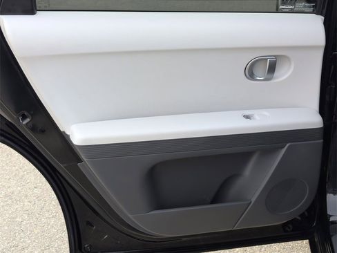 Used 2022 Hyundai Ioniq 5 SE w/ Cargo Package image 21