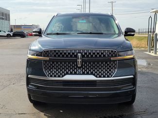 New 2026 Lincoln Navigator L Premier AWD/4WD video 2