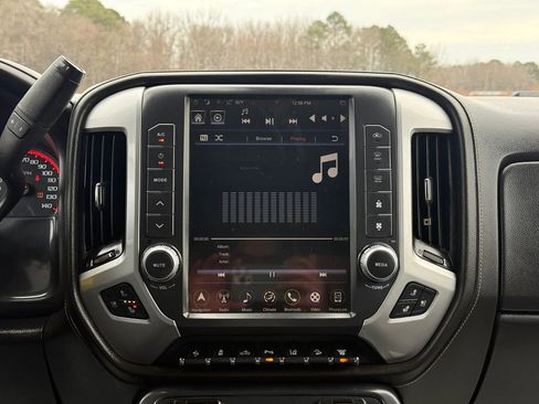 Used 2016 GMC Sierra 2500 Denali w/ Duramax Plus Package image 26