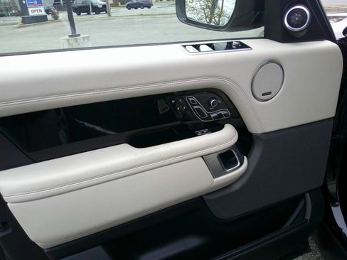 Used 2021 Land Rover Range Rover Westminster Edition image 49