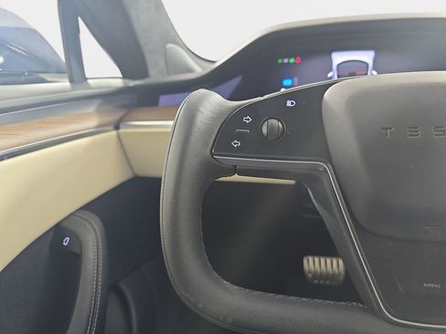 Used 2022 Tesla Model S AWD/4WD image 20