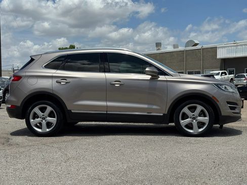Used 2018 Lincoln MKC Premiere FWD image 8