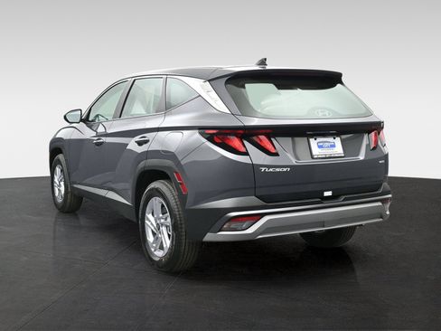 Certified 2026 Hyundai Tucson SE AWD/4WD image 2