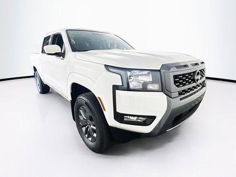 New 2025 Nissan Frontier SV w/ SV Convenience Package image 3