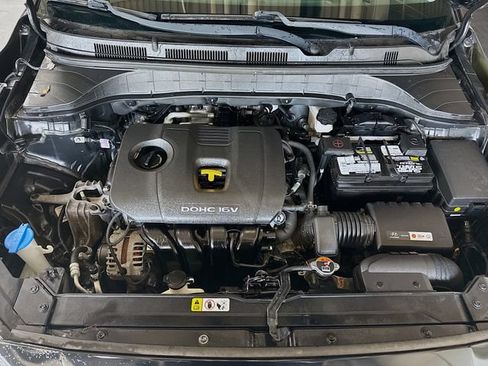 Used 2020 Hyundai Kona SEL AWD/4WD image 29