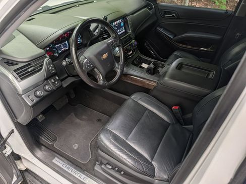 Used 2018 Chevrolet Tahoe LT AWD/4WD image 13
