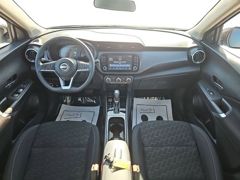 Used 2024 Nissan Kicks SV FWD image 12